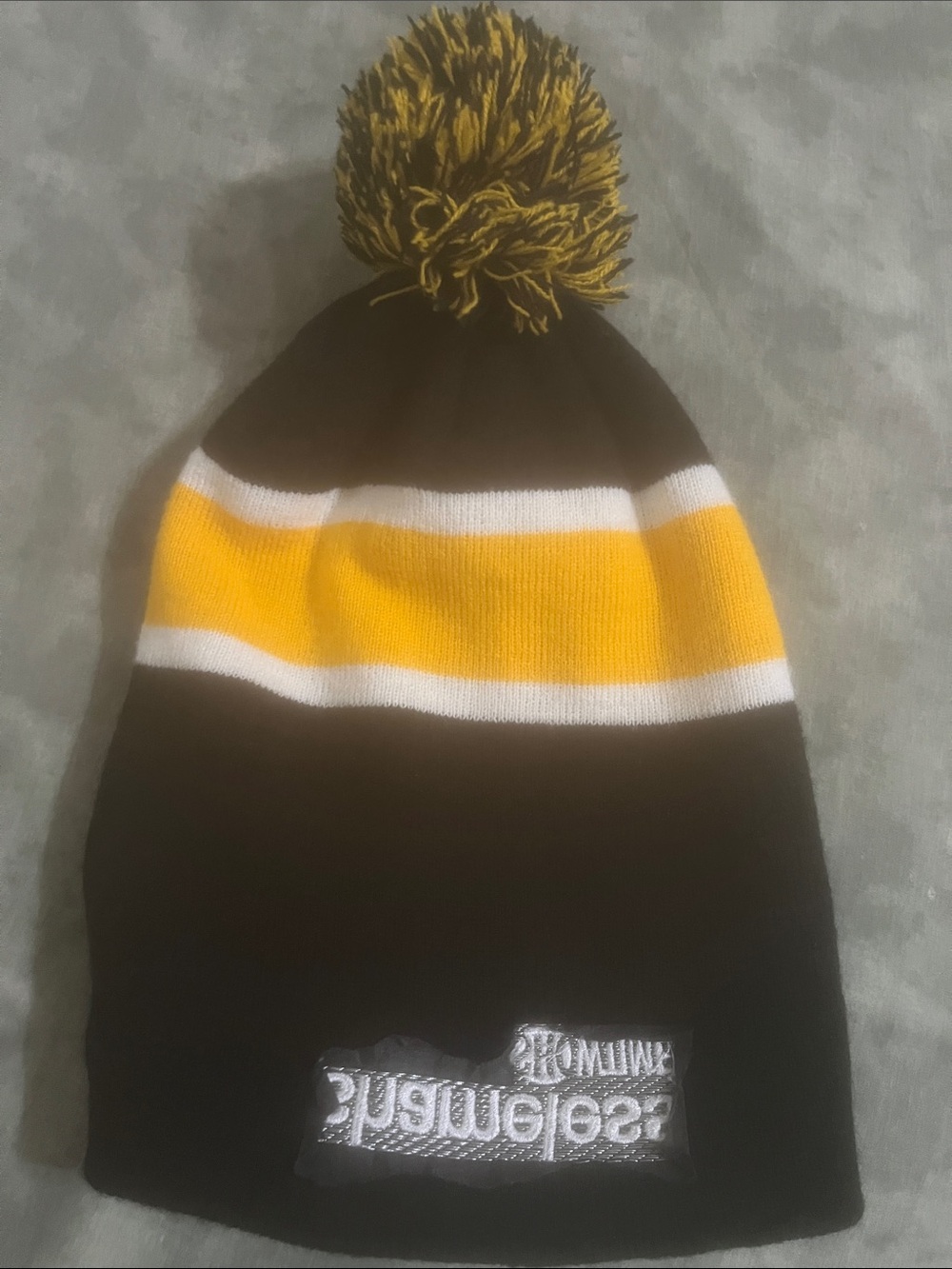Shameless Showtime Pom Pom Beanie Hat Orange & Black 2021 NEW One Size - Picture 7 of 11
